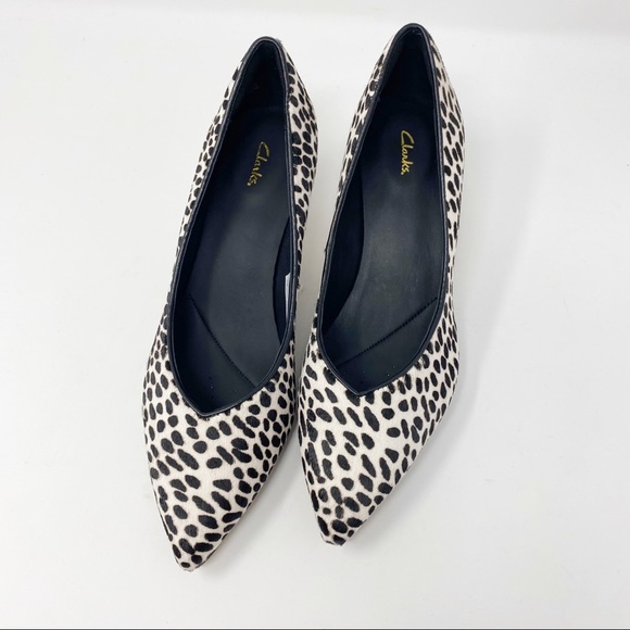 NIB Clarks Laina55 Leather Animal Print Heels - Picture 4 of 12